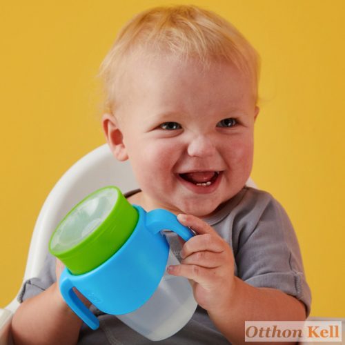 B.Box 360° itatópohár 250 ml - óceánkék