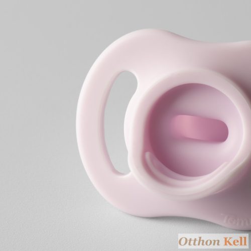 Tommee Tippee UltraLight StayPut ultrakönnyű cumi, szilikon, 0-6 hónap, BPA mentes, pink-korall 2 db