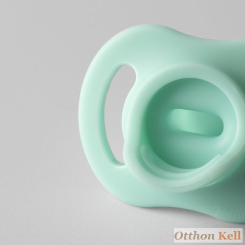 Tommee Tippee UltraLight StayPut ultrakönnyű cumi, szilikon, 0-6 hónap, BPA mentes, kék-menta, 2 db