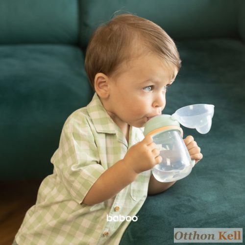 BABOO® Csöpögésmentes itatópohár szilikon ivócsőrrel, 260 ml, Peachy Keen, zöld színű, 6+ hónapos kortól