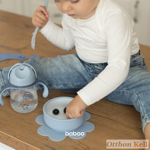 BABOO® Csöpögésmentes itatópohár szilikon szívószállal, 260 ml, Blue Haze, kék színű, 9+ hónapos kortól
