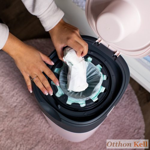 Tommee Tippee pelenkacsomagoló Twist and Click rózsaszín